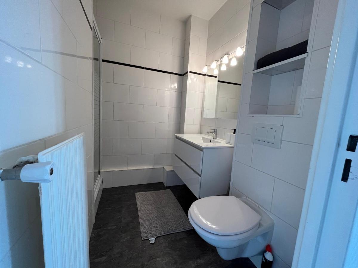 Nouveau! Appartement Vue Mer 180° Et Place Parking ブレスト エクステリア 写真