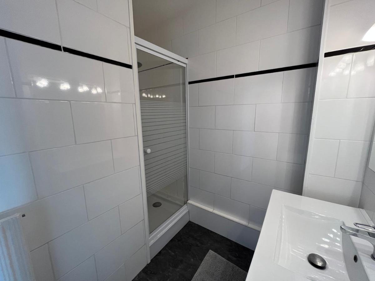Nouveau! Appartement Vue Mer 180° Et Place Parking ブレスト エクステリア 写真
